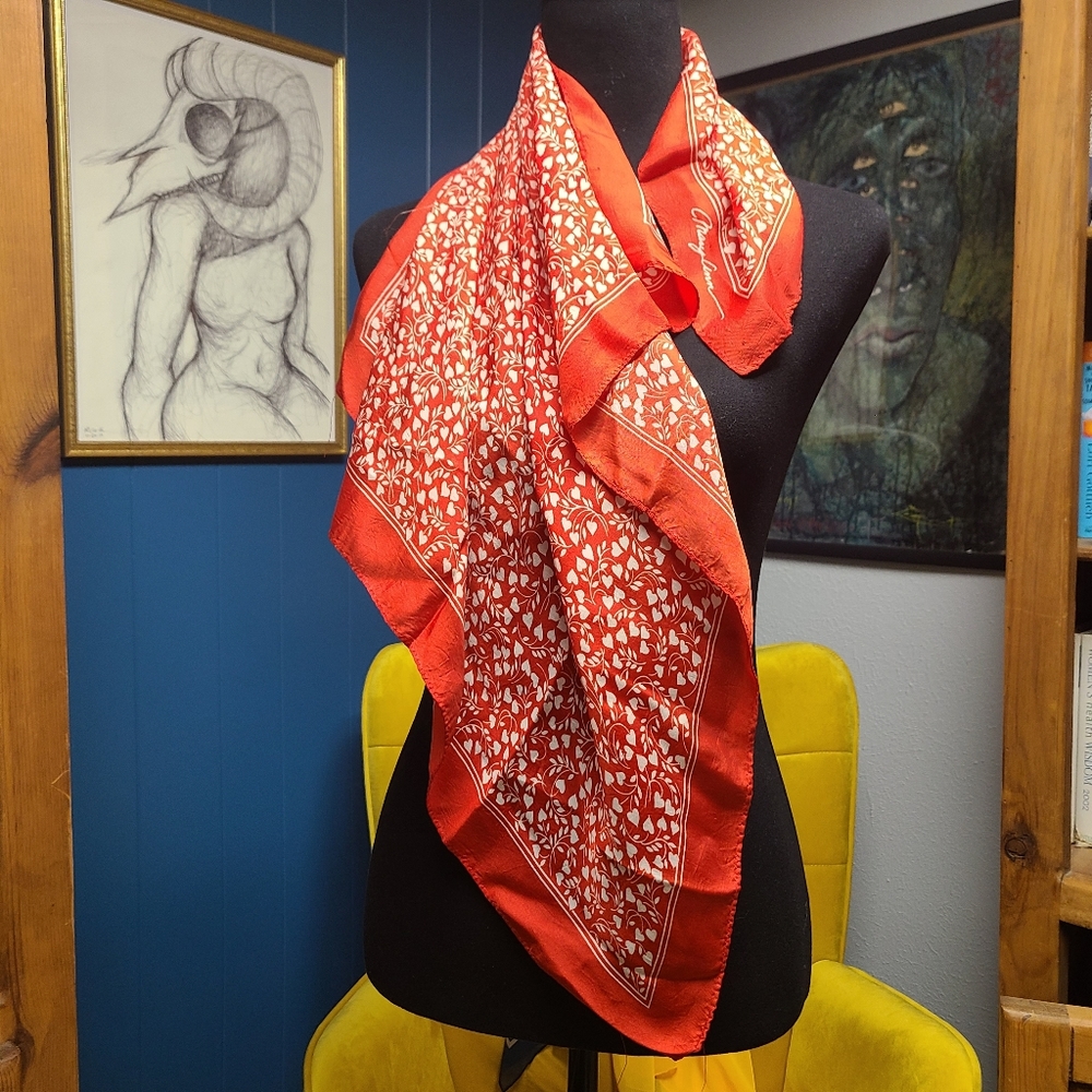 Vintage Mary Ann Heart Print Scarf